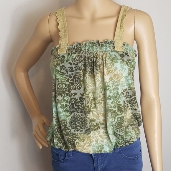Daytrip Tops - Daytrip summer sleeveless top 